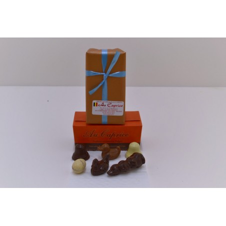 Mélange poule , lapin ,oeufs, cloche praliné